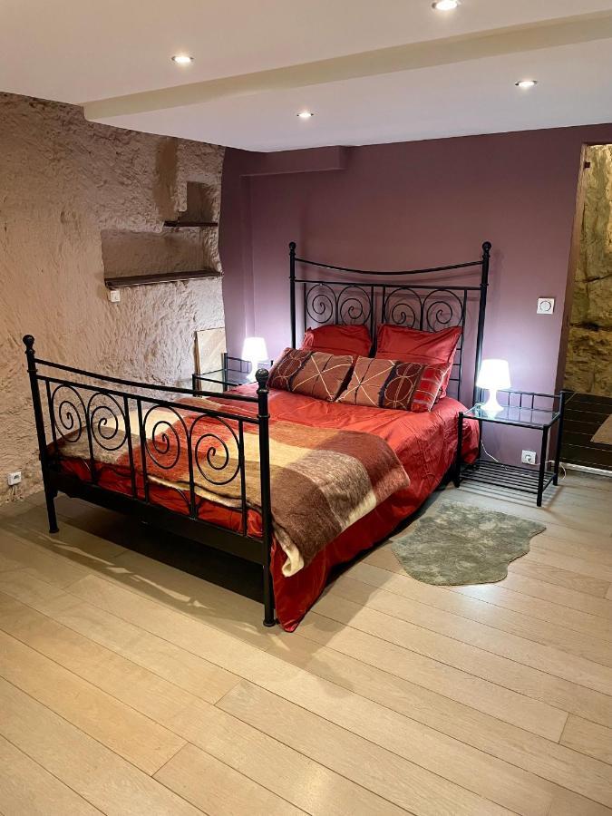 Appartement Troglodyte Du Petit Coteau à Vouvray Extérieur photo